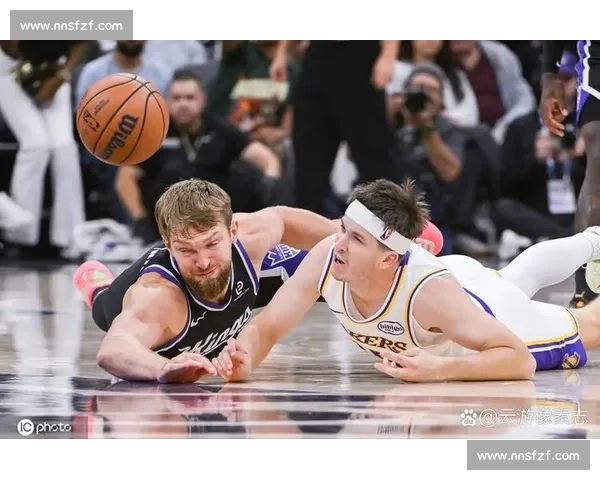 湖人热火总决赛第四场精彩对决 看球迷热血沸腾时刻 湖人热火总决赛第四场精彩对决 看球迷热血沸腾时刻